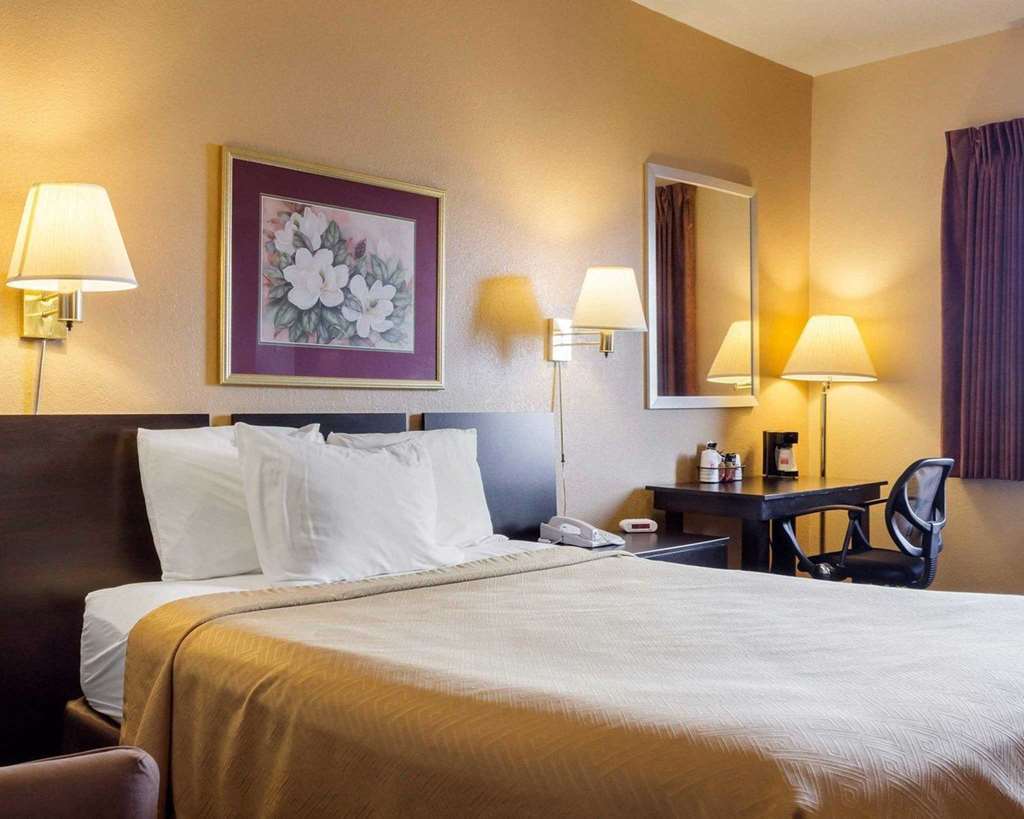 Econo Lodge Watertown Zimmer foto